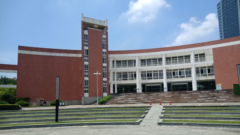 揭秘电子代工质量管控标准规范：标准与执行
