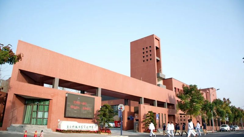 铝基板：揭秘其优缺点，助你选对产品