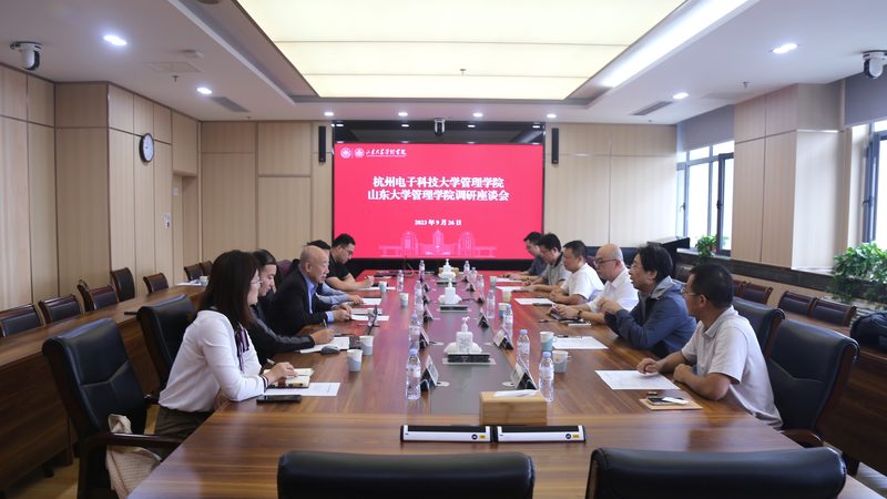 固态继电器与电磁继电器：耐久性对比解析**